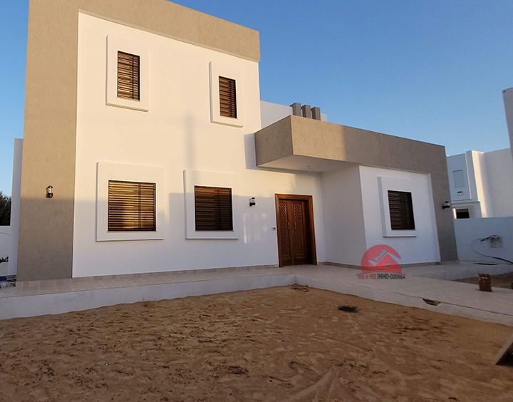 Location sans meubles - villa neuve à Houmt Souk - Réf L723