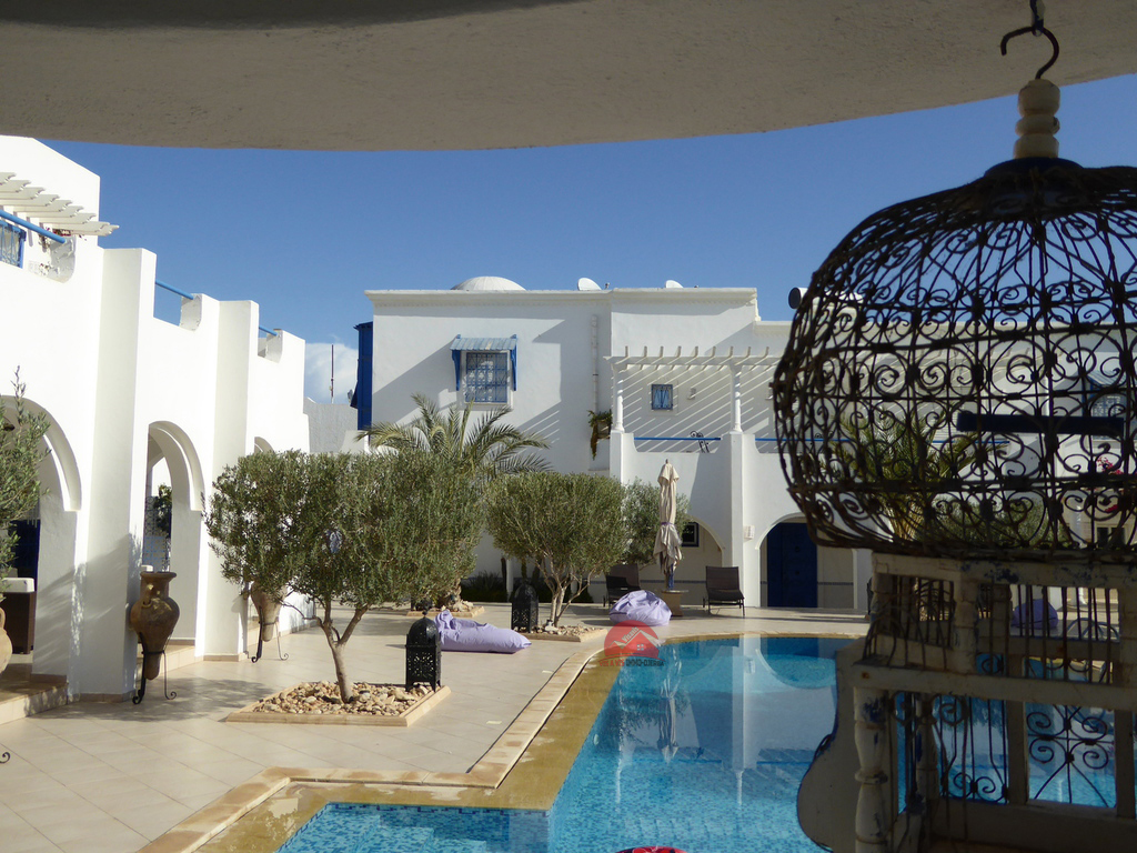 Grande propriété pour investissement touristique à Djerba - Réf V592