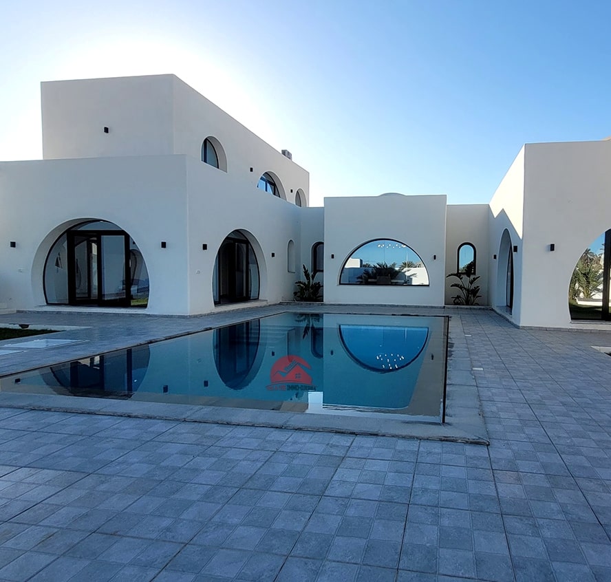 Vente grande propriété à Djerba Houmt Souk - Réf V650