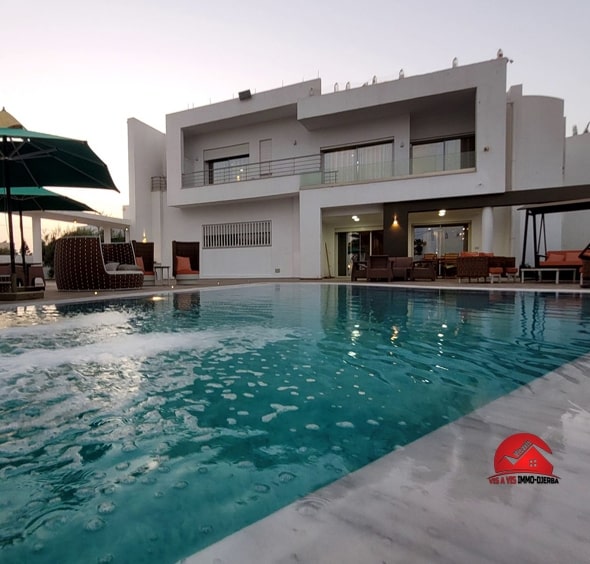 Immobilier de luxe à Djerba - Villa à Houmt Souk - Réf V597