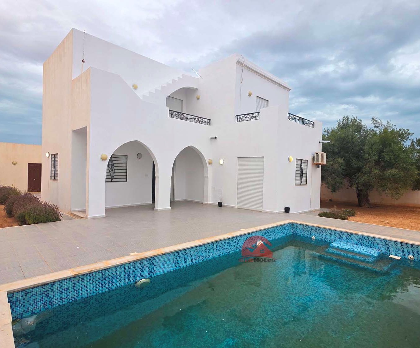 A louer villa  sans meubles à Houmt Souk Djerba - Réf L767