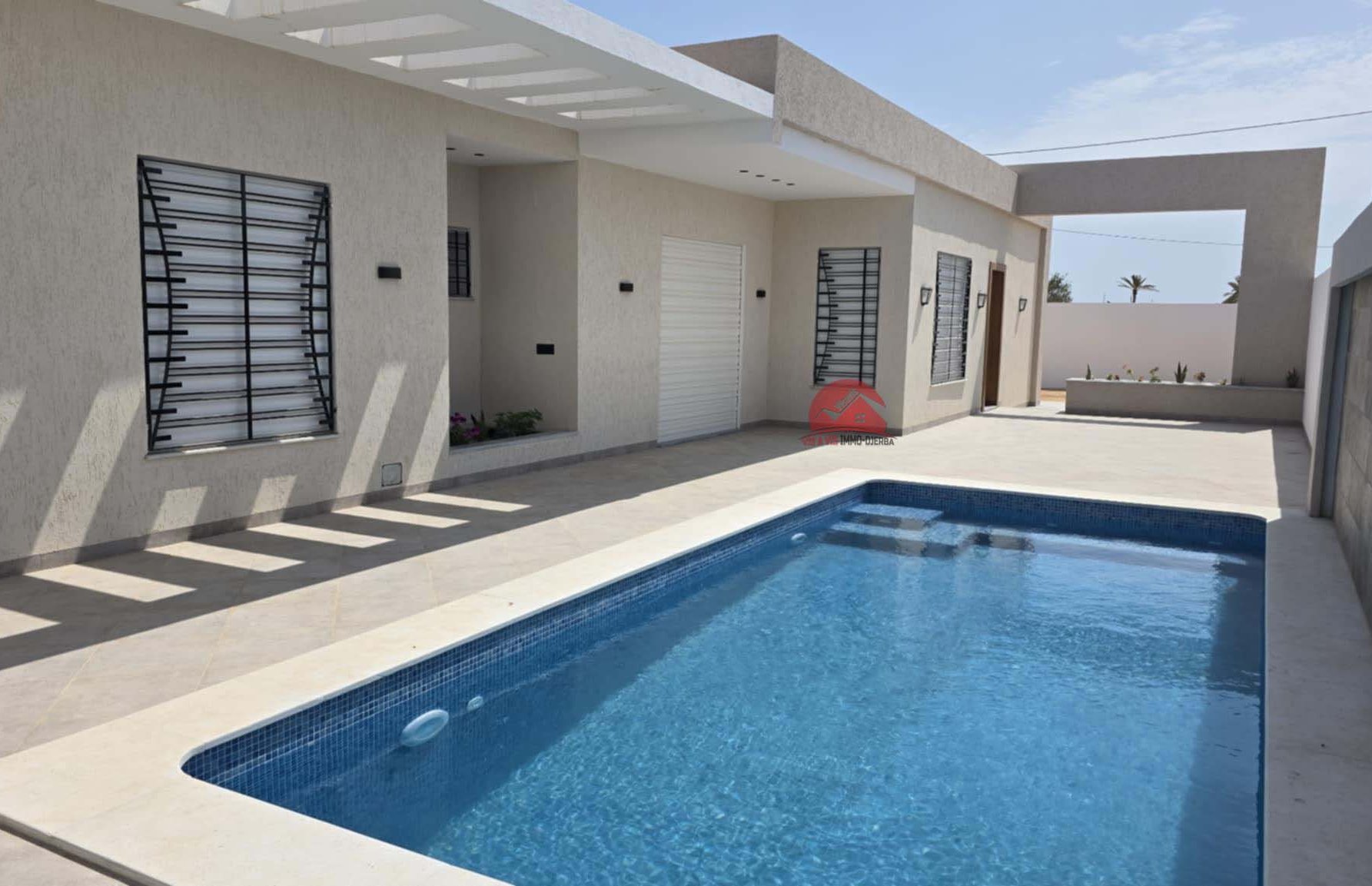 Villa de plain-pied avec piscine à Houmt Souk Djerba ZA - Réf  V705