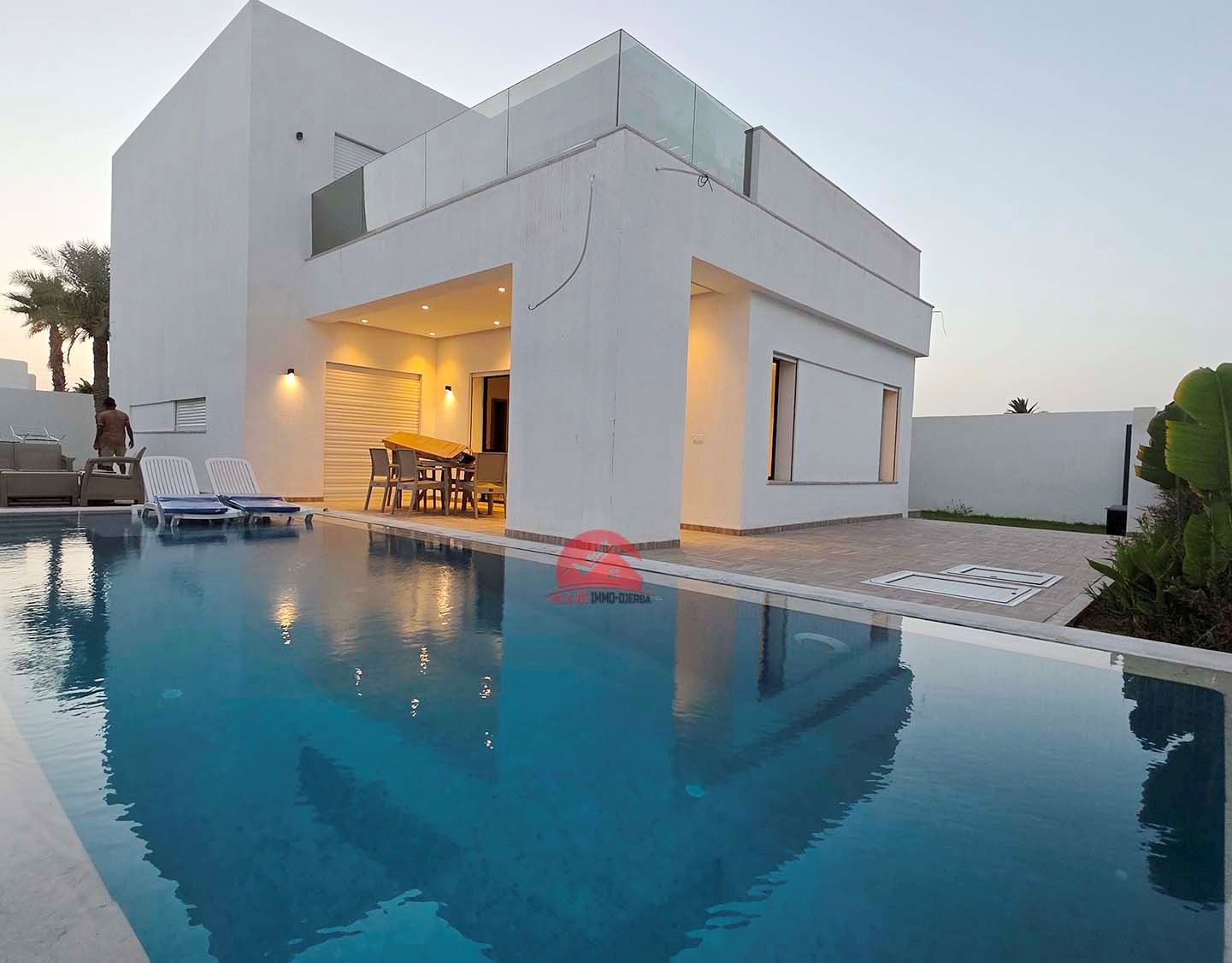 Villa neuve à vendre à la zone touristique Mezraya ZA - Réf V640