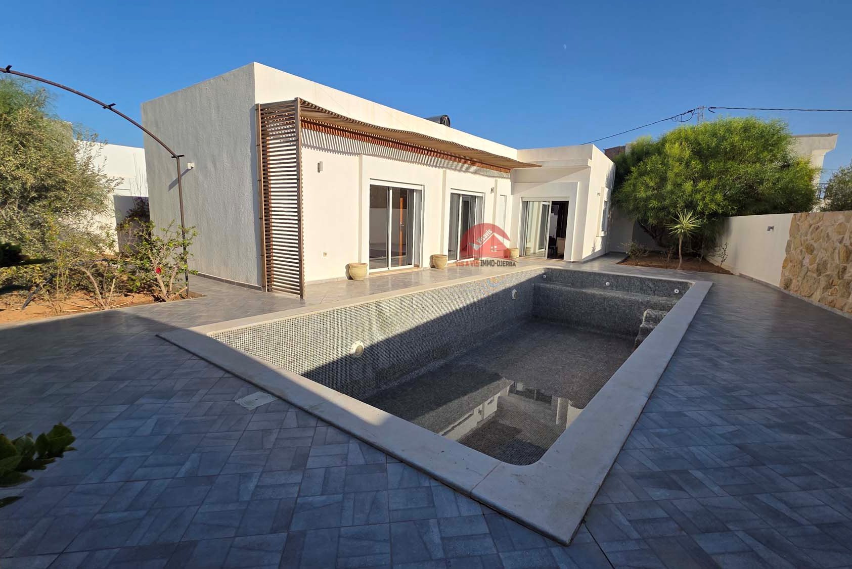 Villa de plain pied à vendre à Houmt Souk Djerba ZU