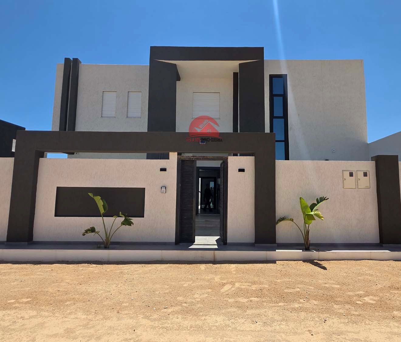 Villa neuve avec piscine - Titre bleu - TEZDAINE DJERBA ZA