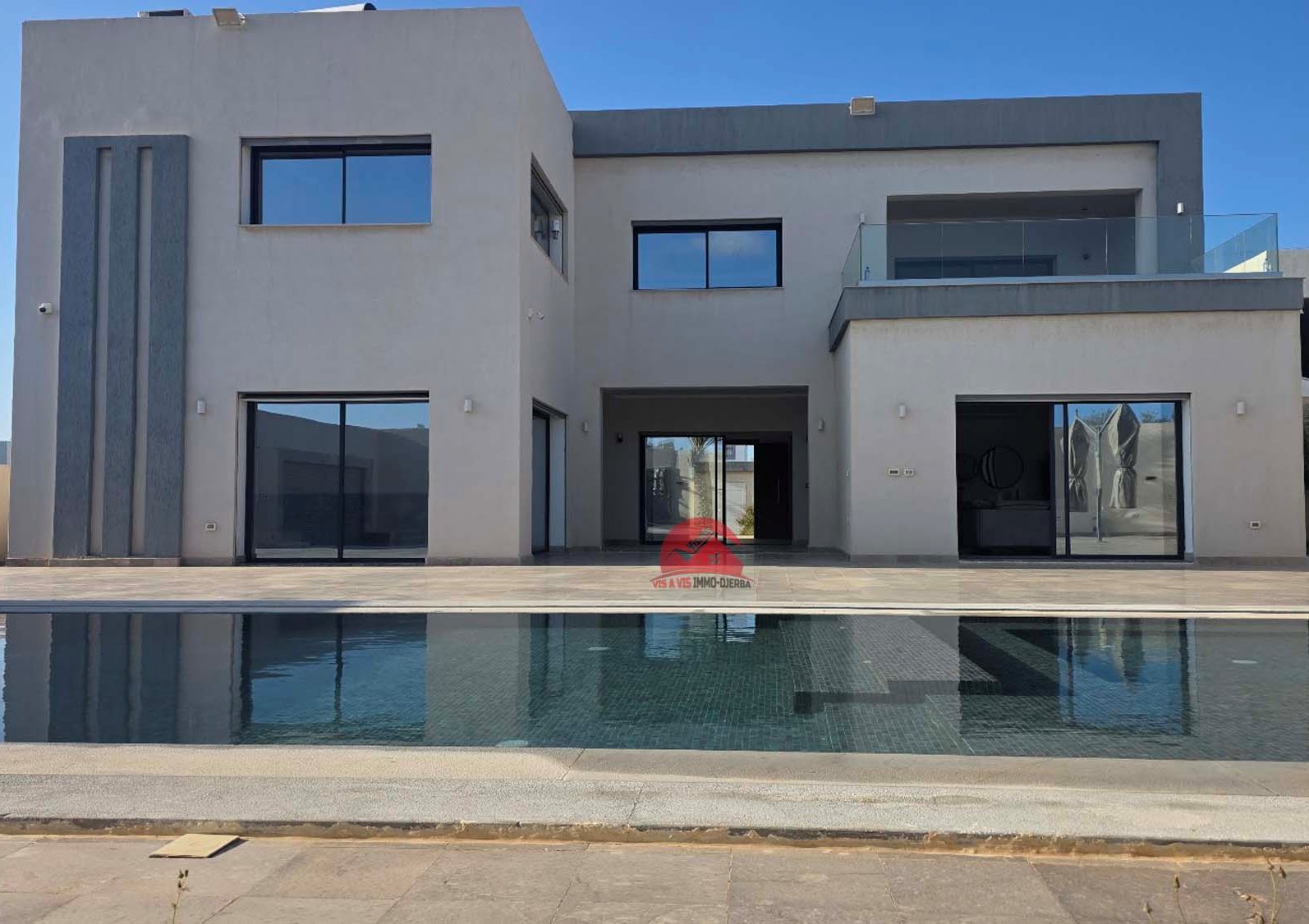 Villa haut standing avec titre bleu à vendre à Tezdaine Djerba - ZA