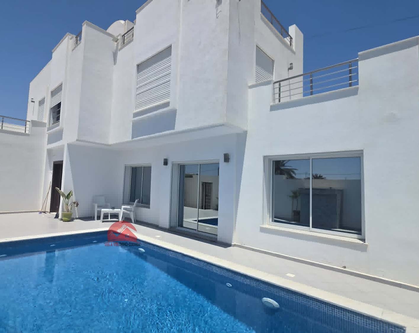 Vente villa avec piscine à Djerba Tezdaine la lagune ZA