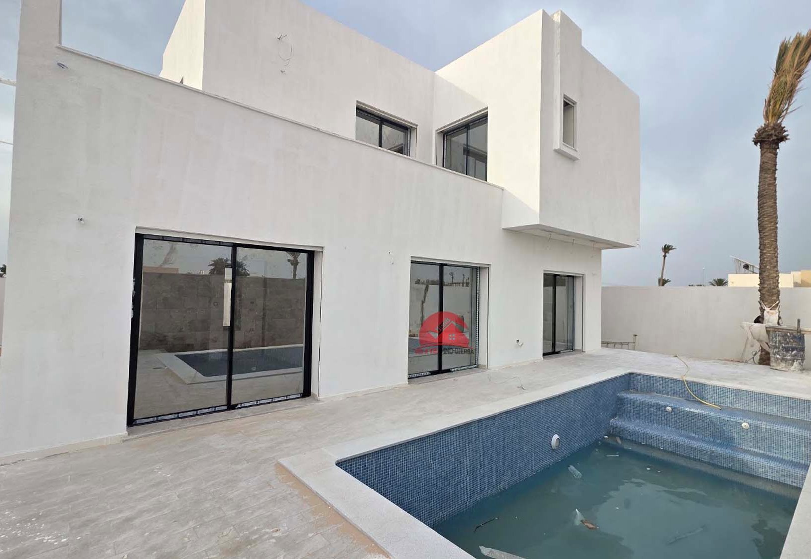 Vente villa avec piscine à Djerba Tunisie – ZU