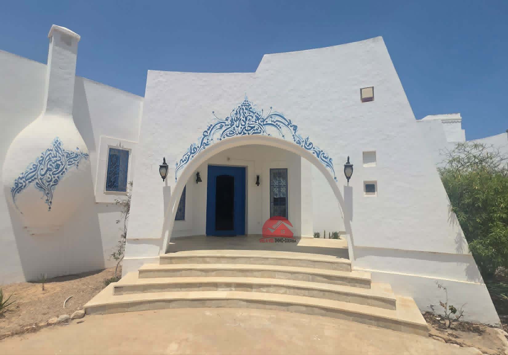 Grande villa à vendre à Arkou Djerba ZA